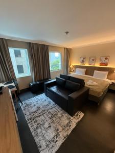 MRS Flats Berrini - wtc - RB - com estacionamento, São Paulo, Brasil