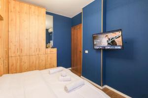 Matisse No15 - One Bedroom Apartment With Balcony