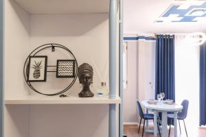 Matisse No15 - One Bedroom Apartment With Balcony