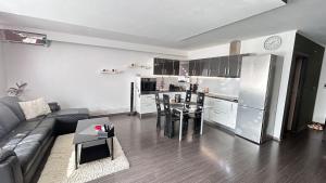 Apartament Cozy cu Jacuzzi Spa