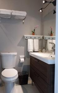 Modern Miami Gem, Fresh Studio by Coral Gables #4