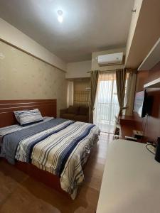 The Avenue Parkland Serpong by Ngeroomin