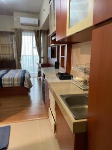 The Avenue Parkland Serpong by Ngeroomin