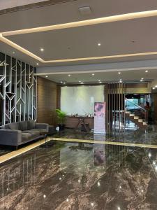 The Avenue Parkland Serpong by Ngeroomin