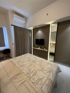 The Avenue Parkland Serpong by Ngeroomin