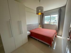 cód 22 · Apartamento com vista para o mar!