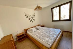 Pretty F4 house with loggia in Briançon