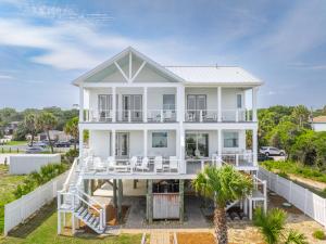 207 E Arctic - Seahorsing Around - Oceanfront - 3 Bedrooms