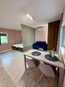 Turawa Lake Residence