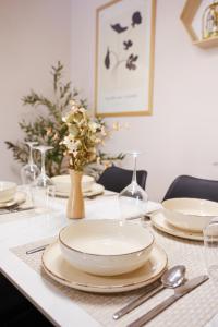 Matisse No23 - Luxury One Bedroom Apartment With Parking