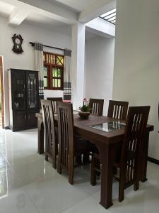 Charming House In Galle By Beach