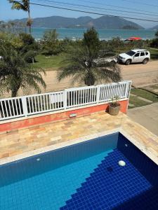 Casa frente ao mar em condomínio praia da Lagoinha
