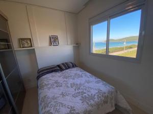 cód 20 - Apartamento frente mar com vista
