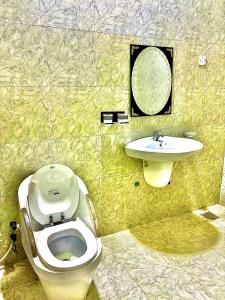 Isamilo Room