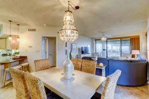 Windward Pointe 106