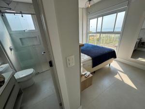 cód 31 - Apartamento 3 dormitórios frente mar