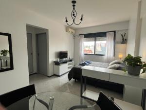 Monoambiente, Céntrico, muy Luminoso