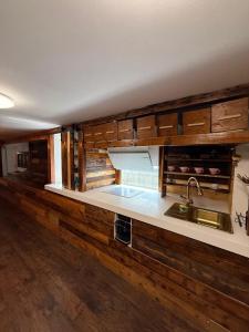 Old Town Penthouse 16 guests