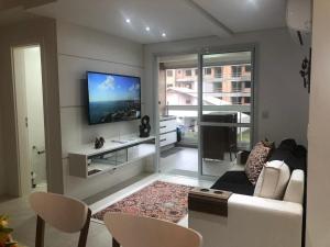 Cód 45 - Apartamento duplex de 2 suítes