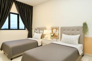 C180 Trader Park 2Bedroom Free Parking #16