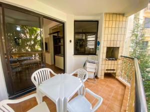 Ap Família Toninhas c Piscina a 150m da praia