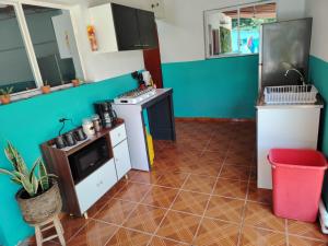 Sunshine Room Surf City El Tunco