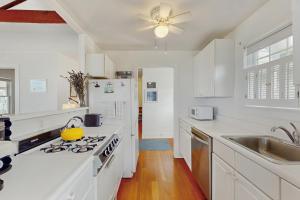 North Fork Waterfront Gem