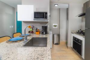 Ventanas Del Mar - 04B-4G Oceanview