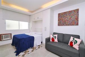 Studio com garagem gratuita em Copacabana perto da praia C059