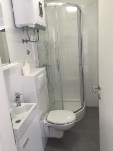 Issa apartment