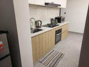 11th Floor One bedroom Apartment,heated pool and gym-Lavington