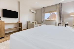 AL Farida Boutique Pyramids