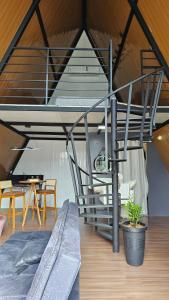 Duquesa Home Office - Chalés linha São José