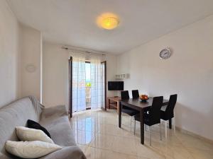 Apartments with parking space Silo, Krk - 18692