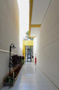 18NV Studio Liberdade SP 300 m Estação Japão Liberdade, acomoda ate 04 pessoas