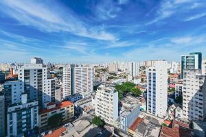 18NV Studio Liberdade SP 300 m Estação Japão Liberdade, acomoda ate 04 pessoas