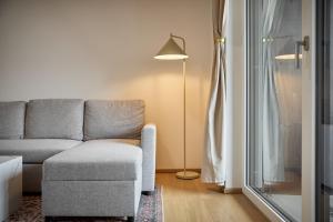 VORALIVING - Modernes Neubau Apartment Toplage - Business & Urlaub - WLAN, 24 7 Check-in