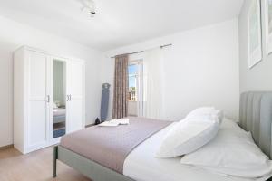 Family friendly seaside apartments Duce, Omis - 24876