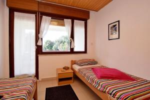 Apartments by the sea Petrcane - Zadar - 24879