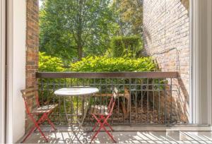 Entire Bright & Spacious Apartment in Greater London, United Kingdom