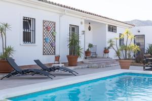 Encantadora villa con piscina y estilo único