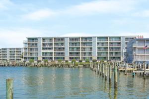 Thunder Island 161D condo