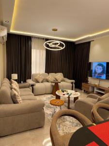 Hotel, integrated hotel for recreation, luxury apartment