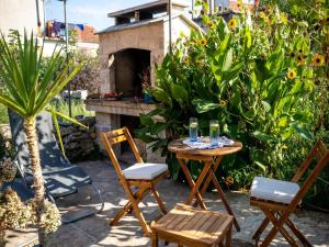 Stone House Harmony -Studio Apartment with Patio and Garden View 2