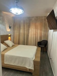 Tranquil 3 Bedroom Apartment - Pool & Private Beach Access