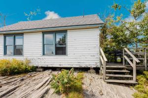 2-Bedroom Cottage with Stunning View - Rockwood #6