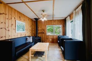 2-Bedroom Cottage #2 - Sand Bay