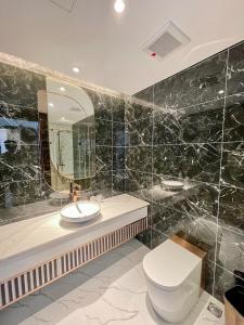 Lakeview 3Bedroom FarmhouseStyle Special Promo