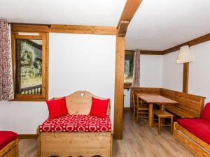 Studio 4 pers. à Montchavin, proche pistes et commerces, parking gratuit - FR-1-329-103