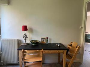 Downtown - 2 bedroom apartment with private garden